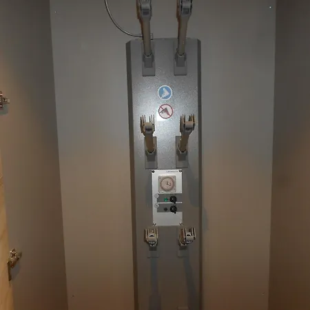3 Pièces Avec Balcon, Vue, Et Wifi à - Fr-1-694-201 Appartamento *